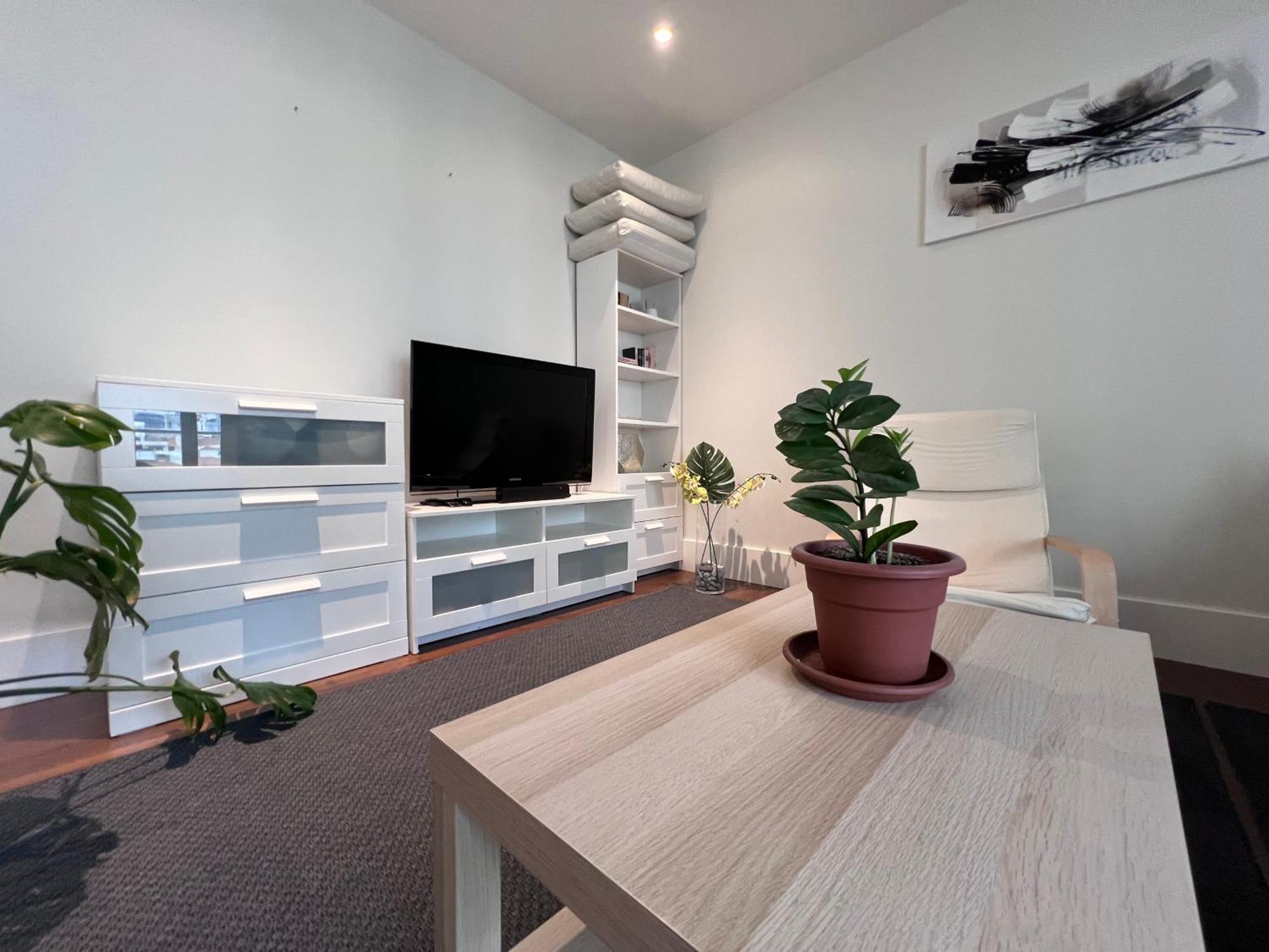 Deluxe 1-Bed Apartment In The City Centre Gibraltar Bagian luar foto